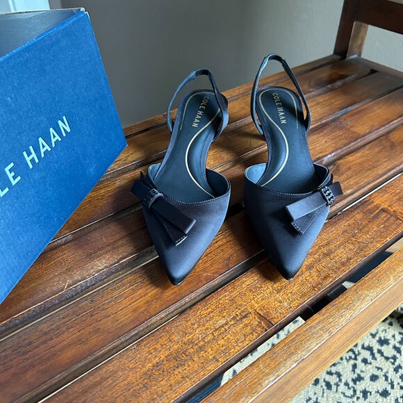 COLE HAAN Women's Noella Bow Sling Pump - NWT - Size 6 - Picture 2 of 6
